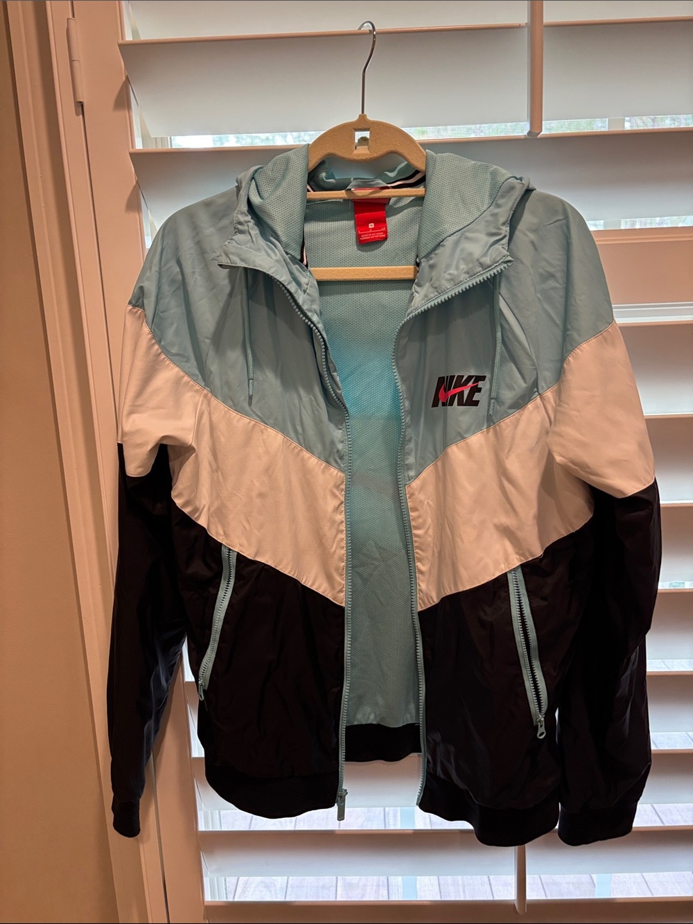 Nike Colorblock Bomber Jacket in Light Blue, White & Black